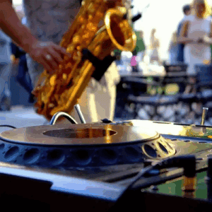sax